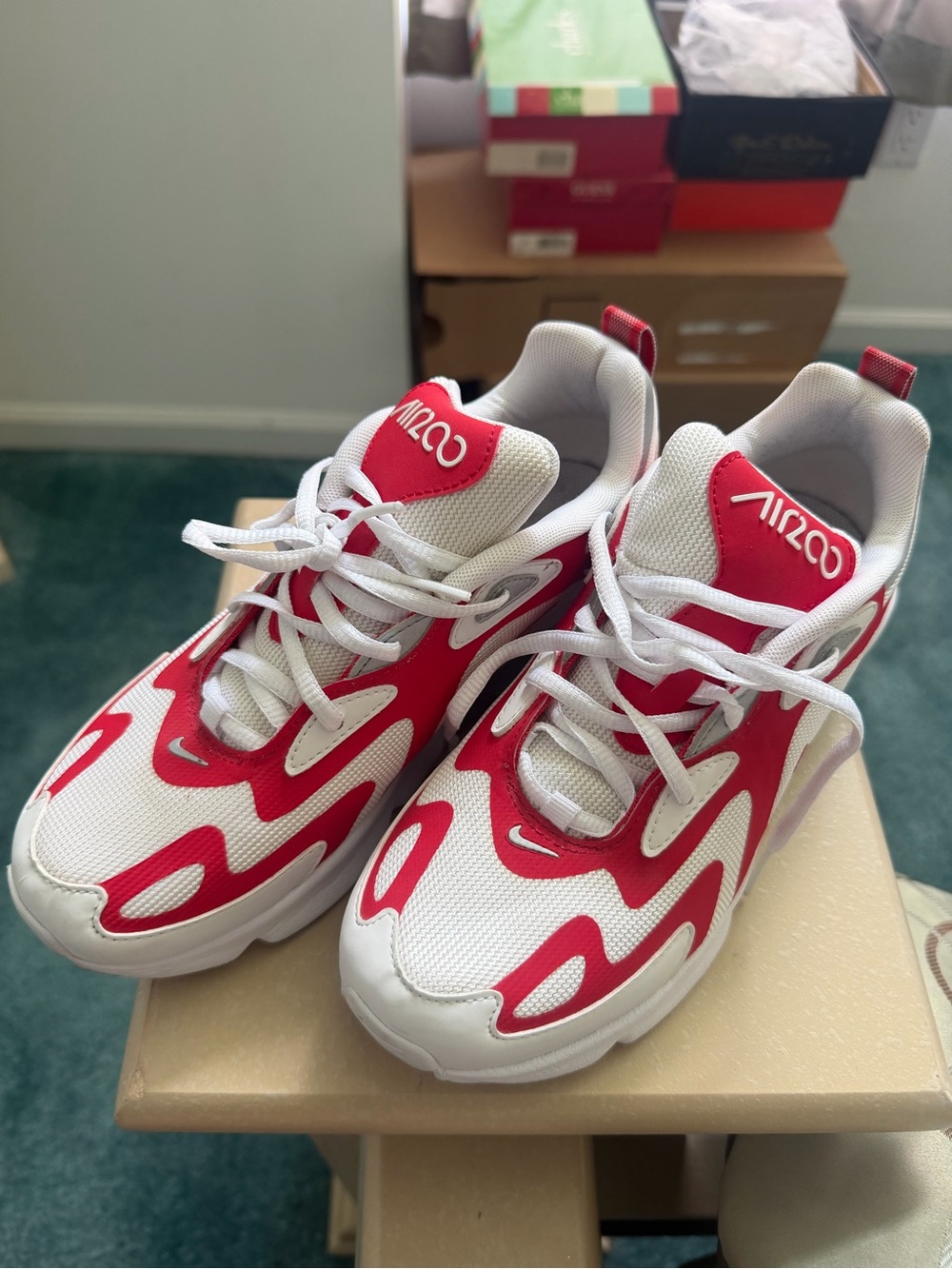 - Nike Air Max 200 University Red Size 5Y - EUR 37.5